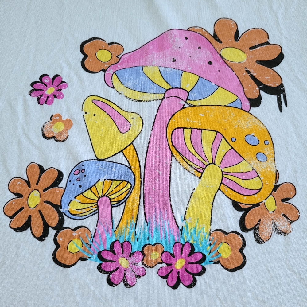 Grayson Threads🧵 Psychedelic Mushrooms🍄 Graphic Tee👕 - NWT - Picture 10 of 14
